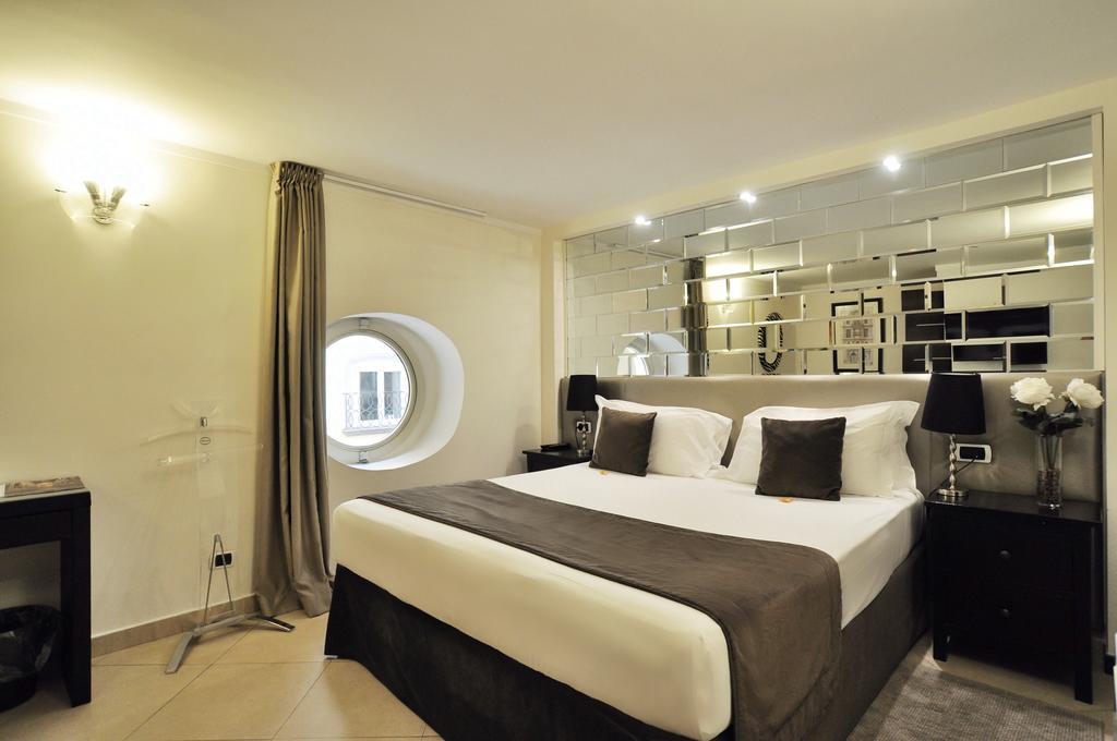 Bed & Breakfast The Royals Experience Napoli