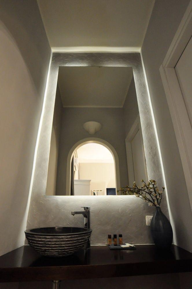 The Royals Experience Bed & Breakfast 2*